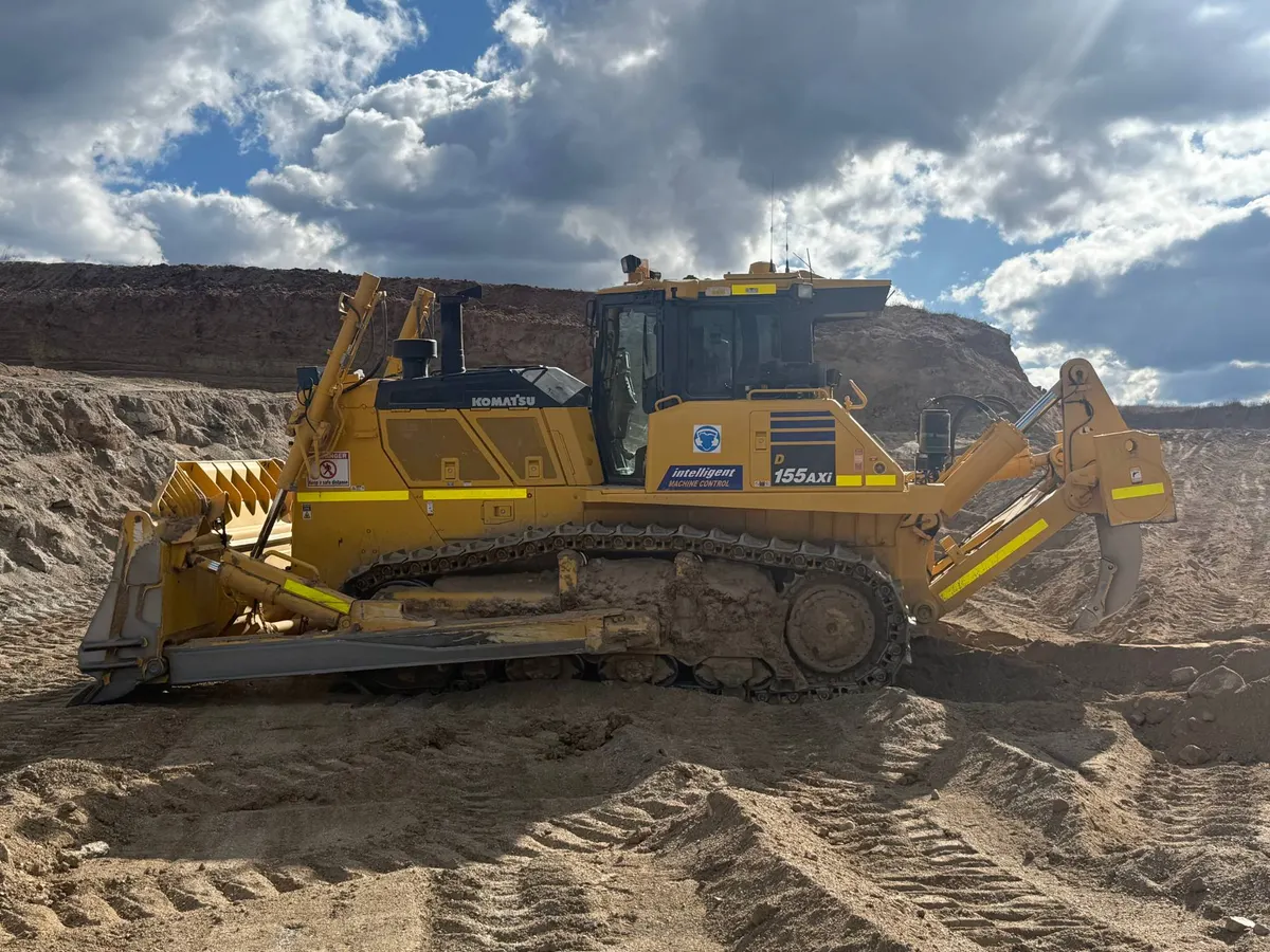 Komatsu D155AXi dozer with GPS and intelligent machine control, and a rear ripper