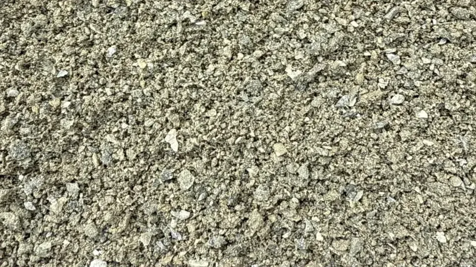 -5mm Crusher Dust: fine grey crushed rock dust