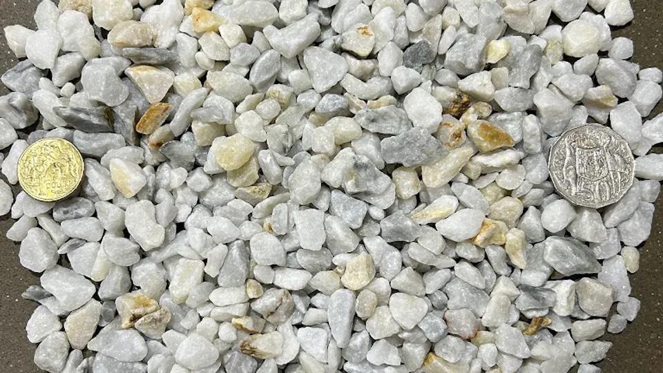 10mm Marble Aggregate: bright white marble chips